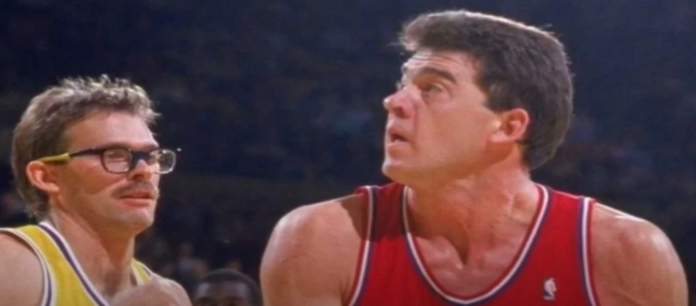 Απεβίωσε ο θρύλος του μπάσκετ Μάρκ Μακναμάρα - Είχε υποδυθεί τον «Τσουμπάκα» στον «Πόλεμο των Άστρων» (φώτο)